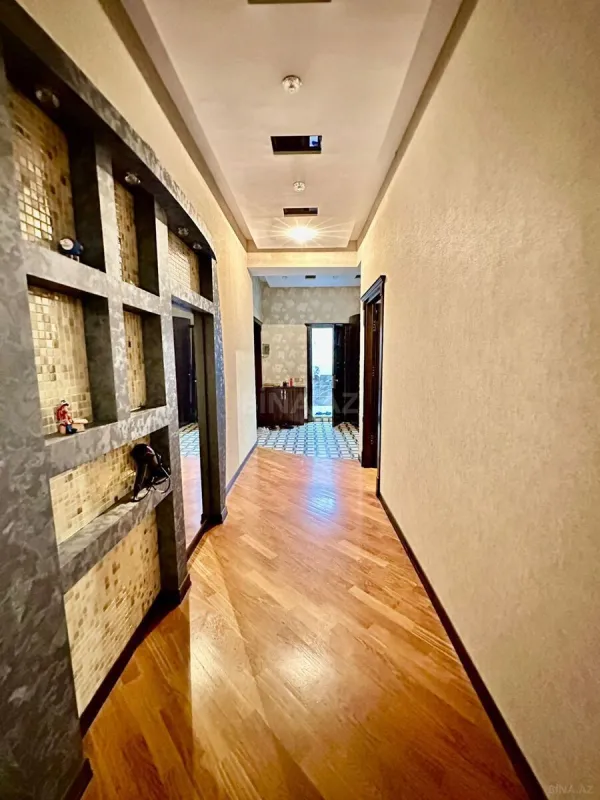 Kirayə verilir 2 otaqlı mənzil 88 m²