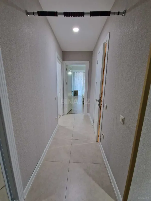Kirayə verilir 4 otaqlı mənzil 170 m²