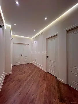 Satılır 2 otaqlı mənzil 105 m²