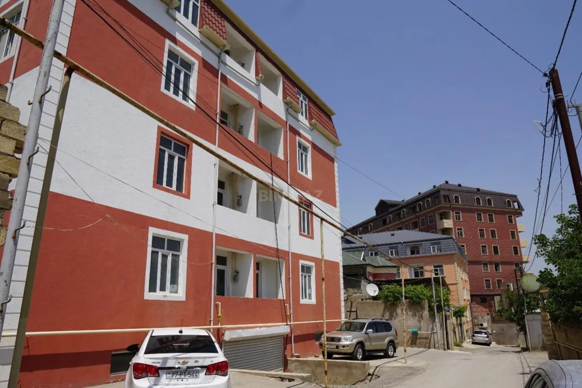 Satılır 1 otaqlı mənzil 40.6 m²