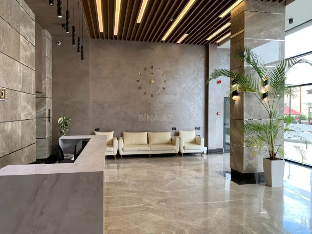 Satılır 3 otaqlı mənzil 139.8 m²