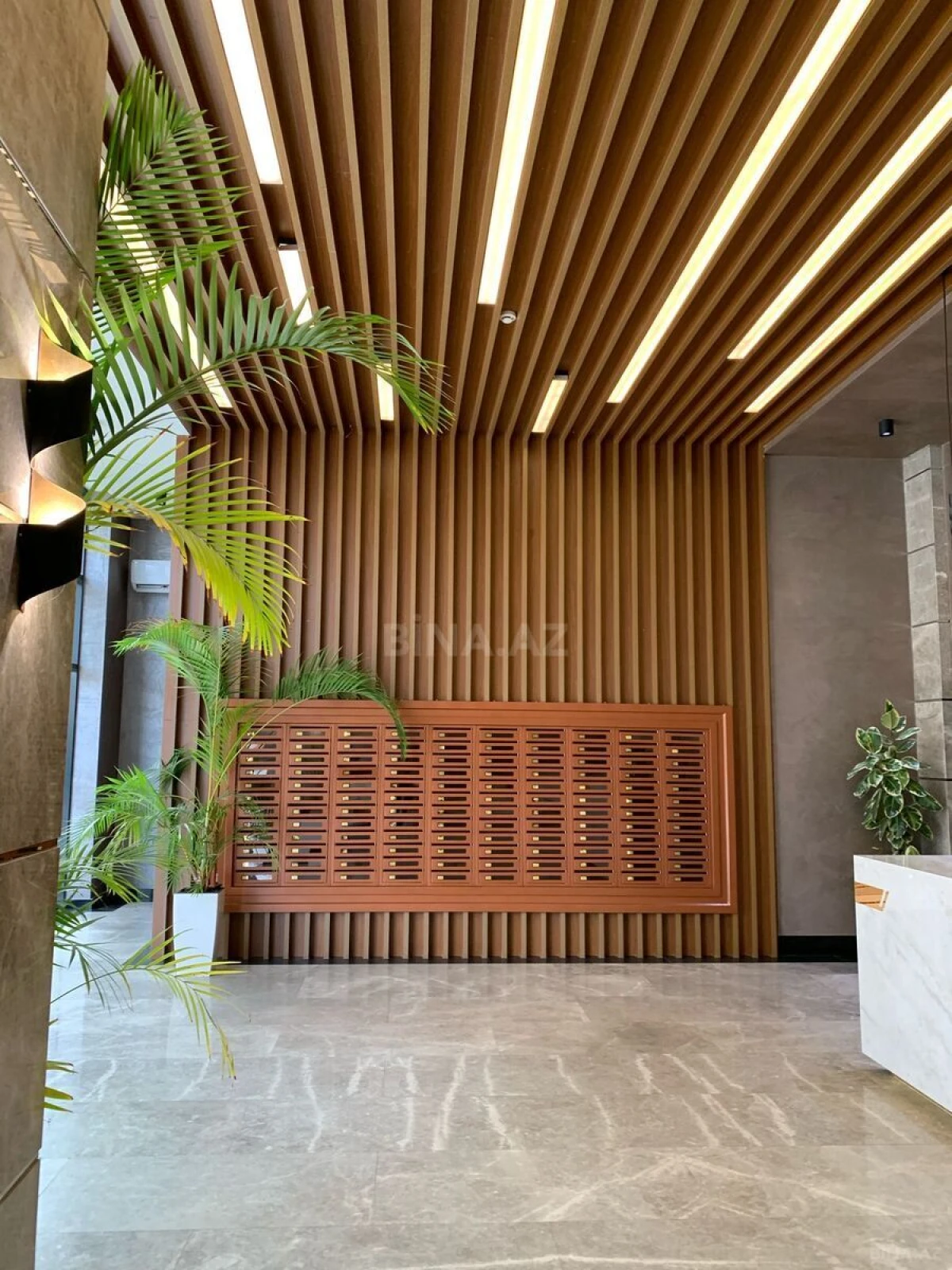 Satılır 3 otaqlı mənzil 139.8 m²