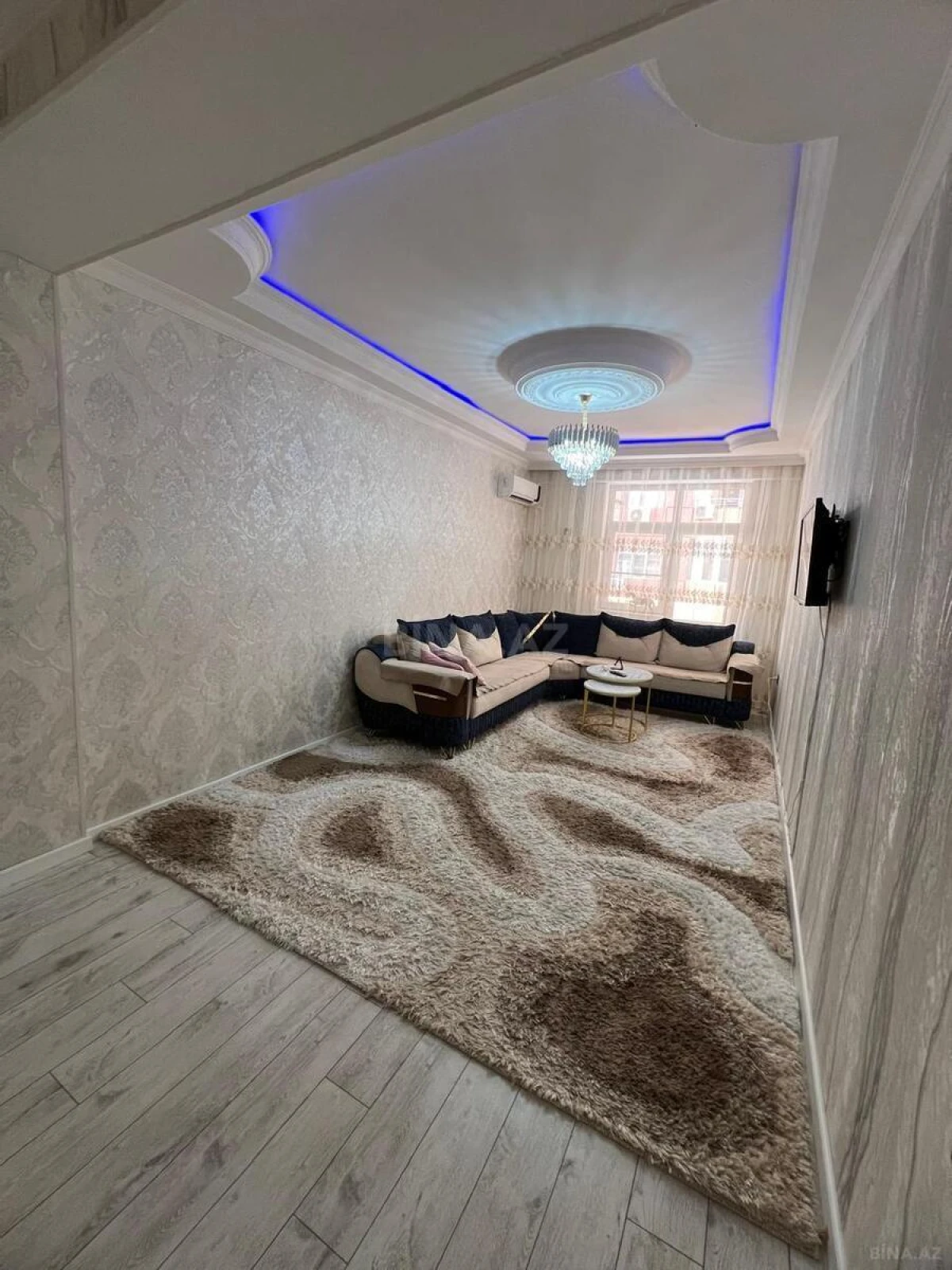 Satılır 2 otaqlı mənzil 80 m²
