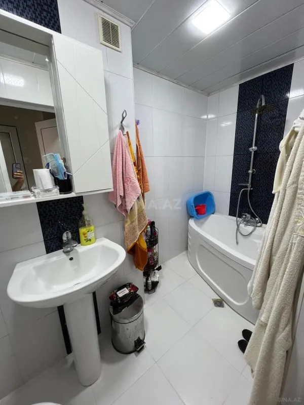 Satılır 2 otaqlı mənzil 80 m²