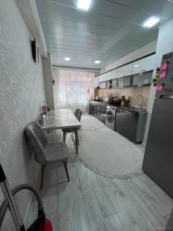 Satılır 2 otaqlı mənzil 80 m²