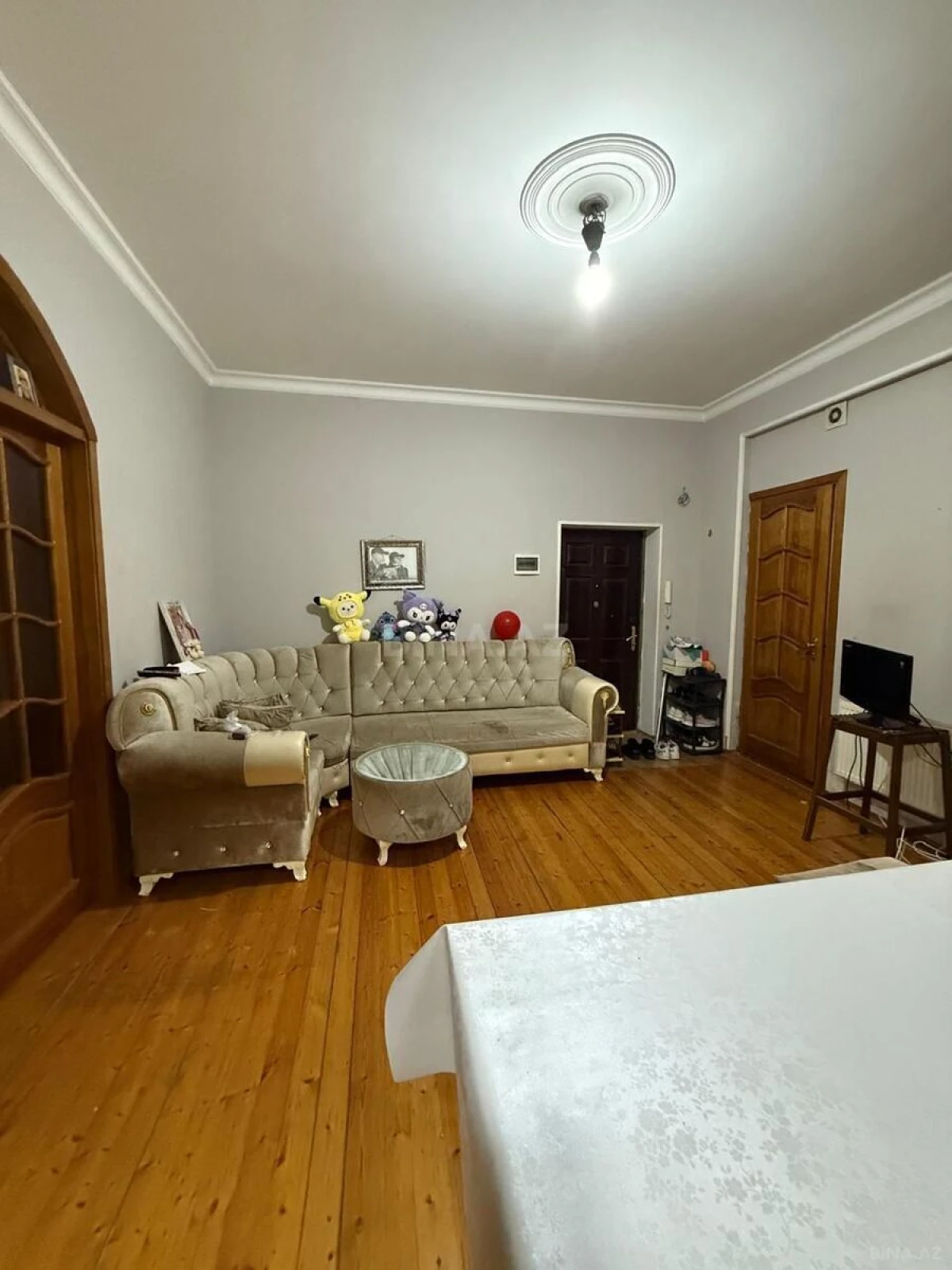 Satılır 2 otaqlı mənzil 72 m²