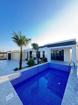 Satılır 4 otaqlı həyət evi 160 m²