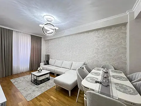 Satılır 2 otaqlı mənzil 68 m² — Bakı, Yeni Günəşli 2 otaq 68.00 m²