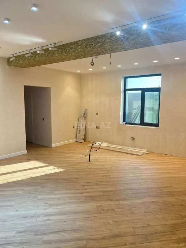 Satılır 5 otaqlı həyət evi 124.3 m²