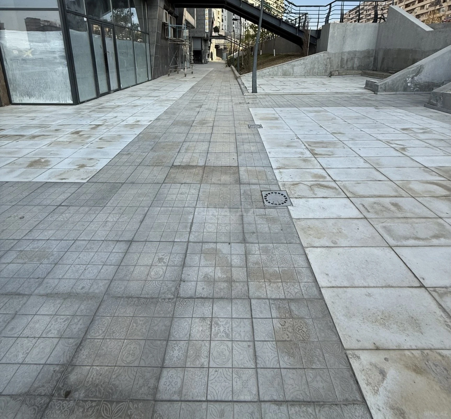 Satılır obyekt 175 m²