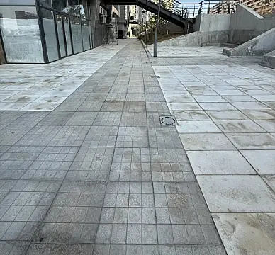 Satılır obyekt 175 m²