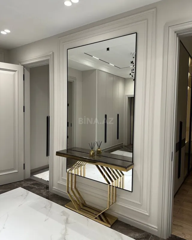 Kirayə verilir 3 otaqlı mənzil 122 m²