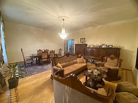 Satılır 4 otaqlı mənzil 100 m² — Bakı, Nəsimi 4 otaq 100.00 m²