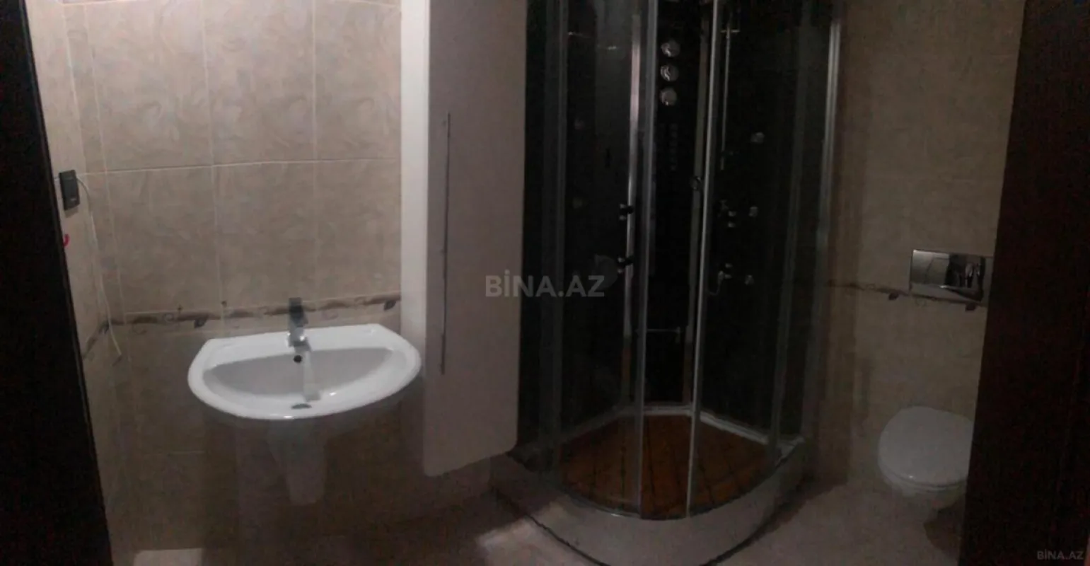 Kirayə verilir 4 otaqlı mənzil 217 m²