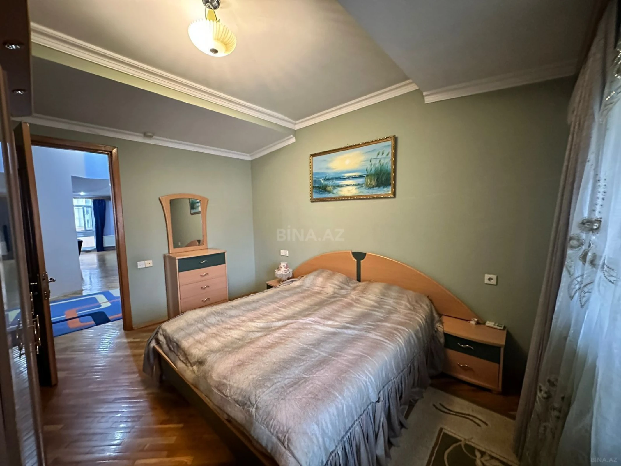 Kirayə verilir 3 otaqlı mənzil 120 m²