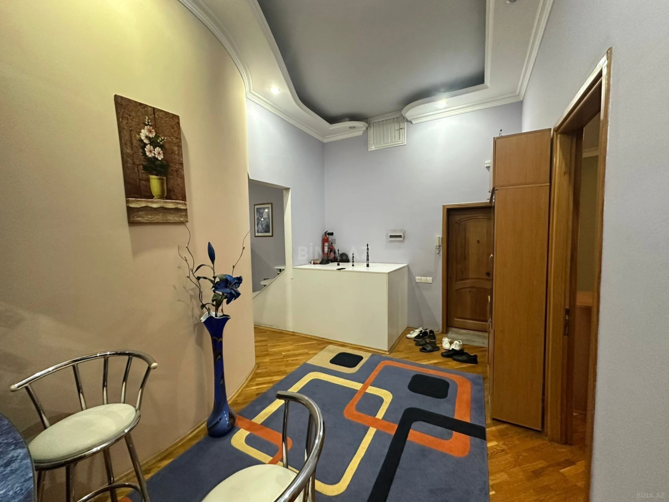 Kirayə verilir 3 otaqlı mənzil 120 m²