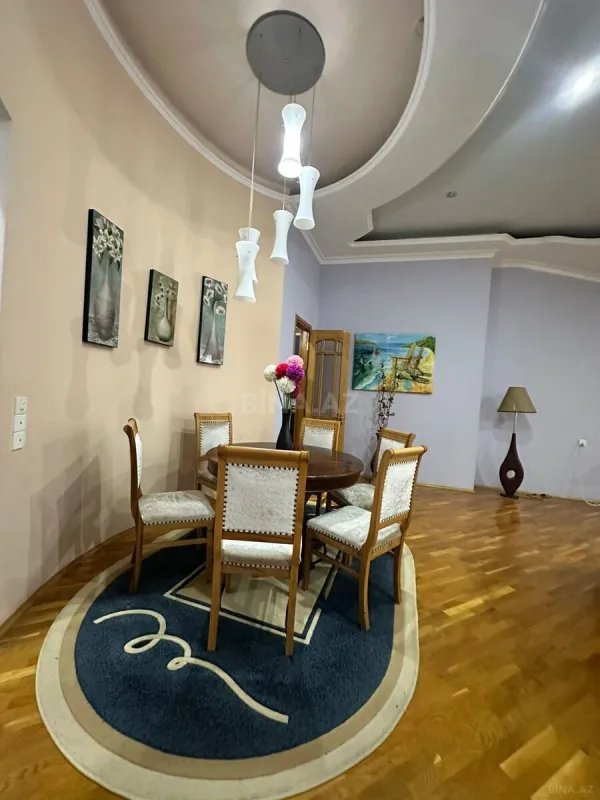 Kirayə verilir 3 otaqlı mənzil 120 m²