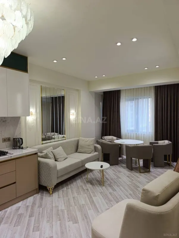 Kirayə verilir 2 otaqlı mənzil 65 m²