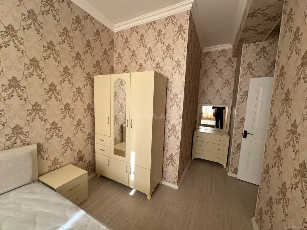 Kirayə verilir 2 otaqlı mənzil 85 m²