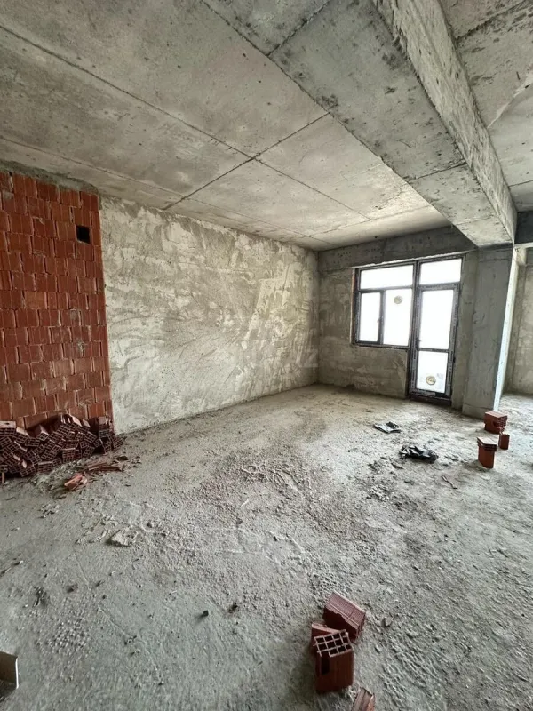 Satılır 3 otaqlı mənzil 104.2 m²