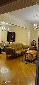 Satılır 5 otaqlı mənzil 120 m²