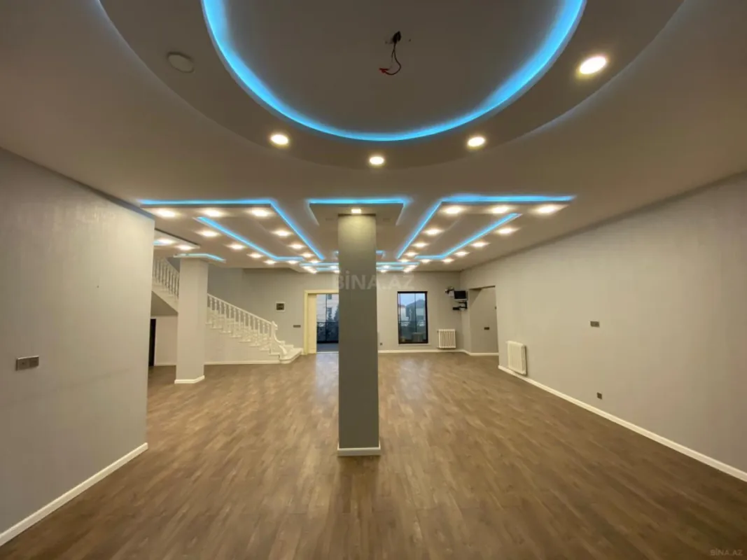 Satılır 5 otaqlı həyət evi 350 m²