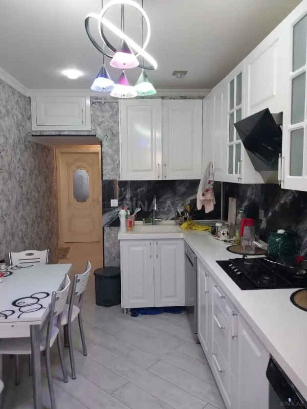Satılır 3 otaqlı mənzil 90 m²