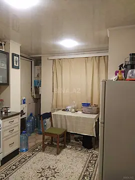 Satılır 5 otaqlı mənzil 120 m²