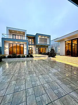 Kirayə verilir 5 otaqlı həyət evi 340 m²