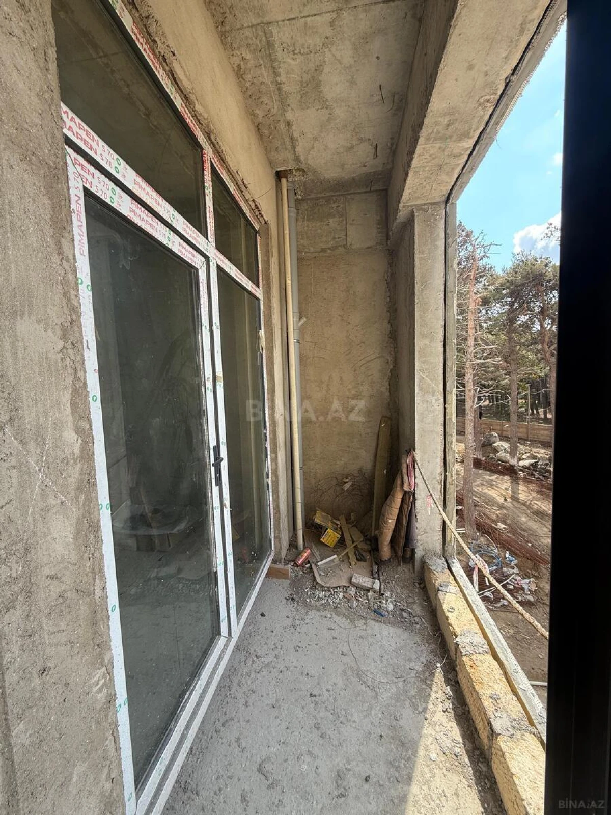 Satılır 1 otaqlı mənzil 55 m²