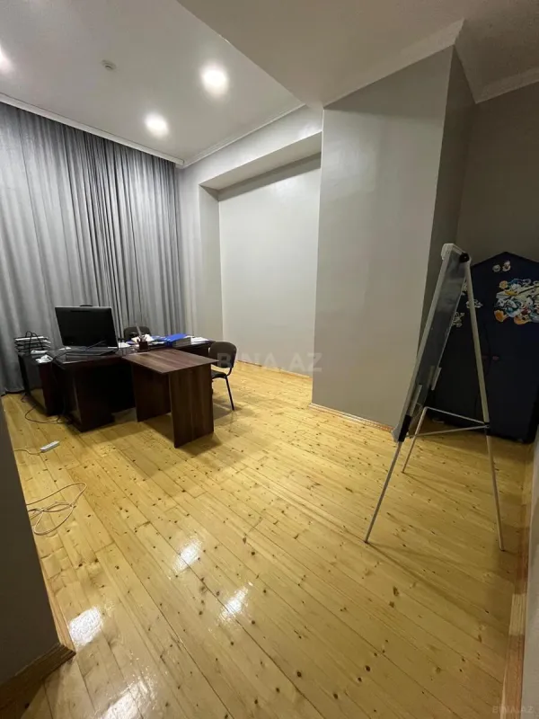 Kirayə verilir obyekt 500 m²