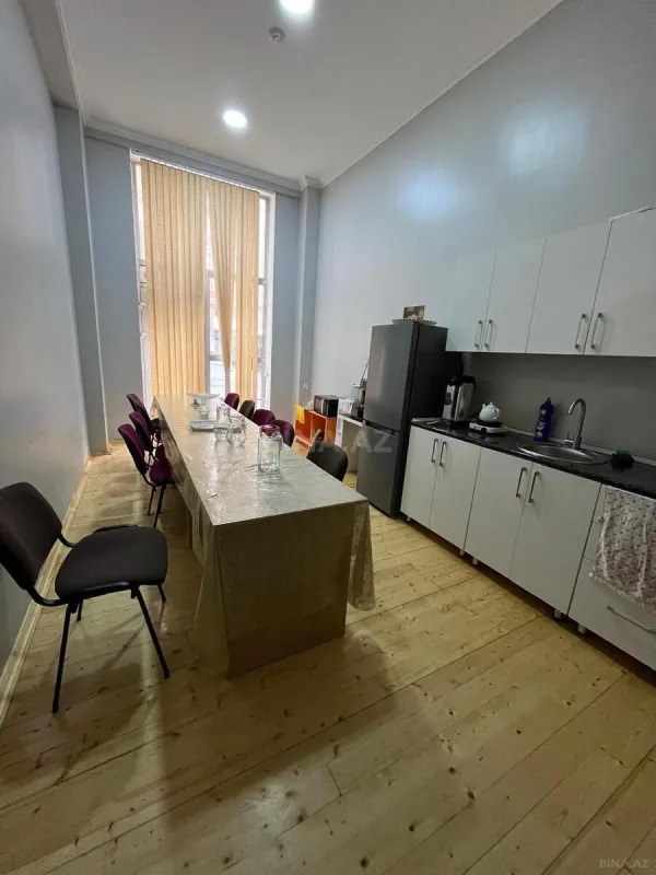 Kirayə verilir obyekt 500 m²