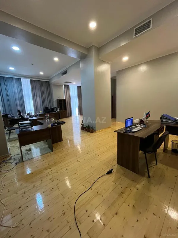 Kirayə verilir obyekt 500 m²