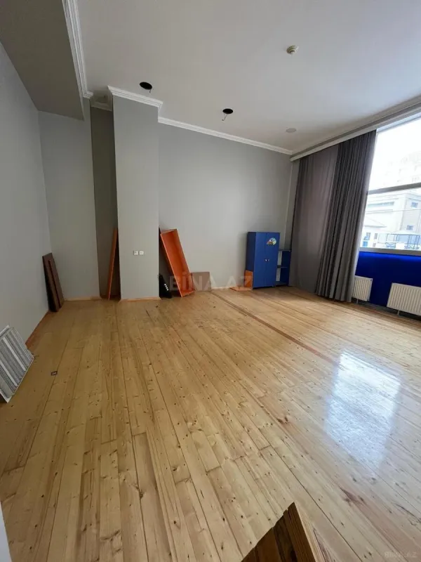 Kirayə verilir obyekt 500 m²