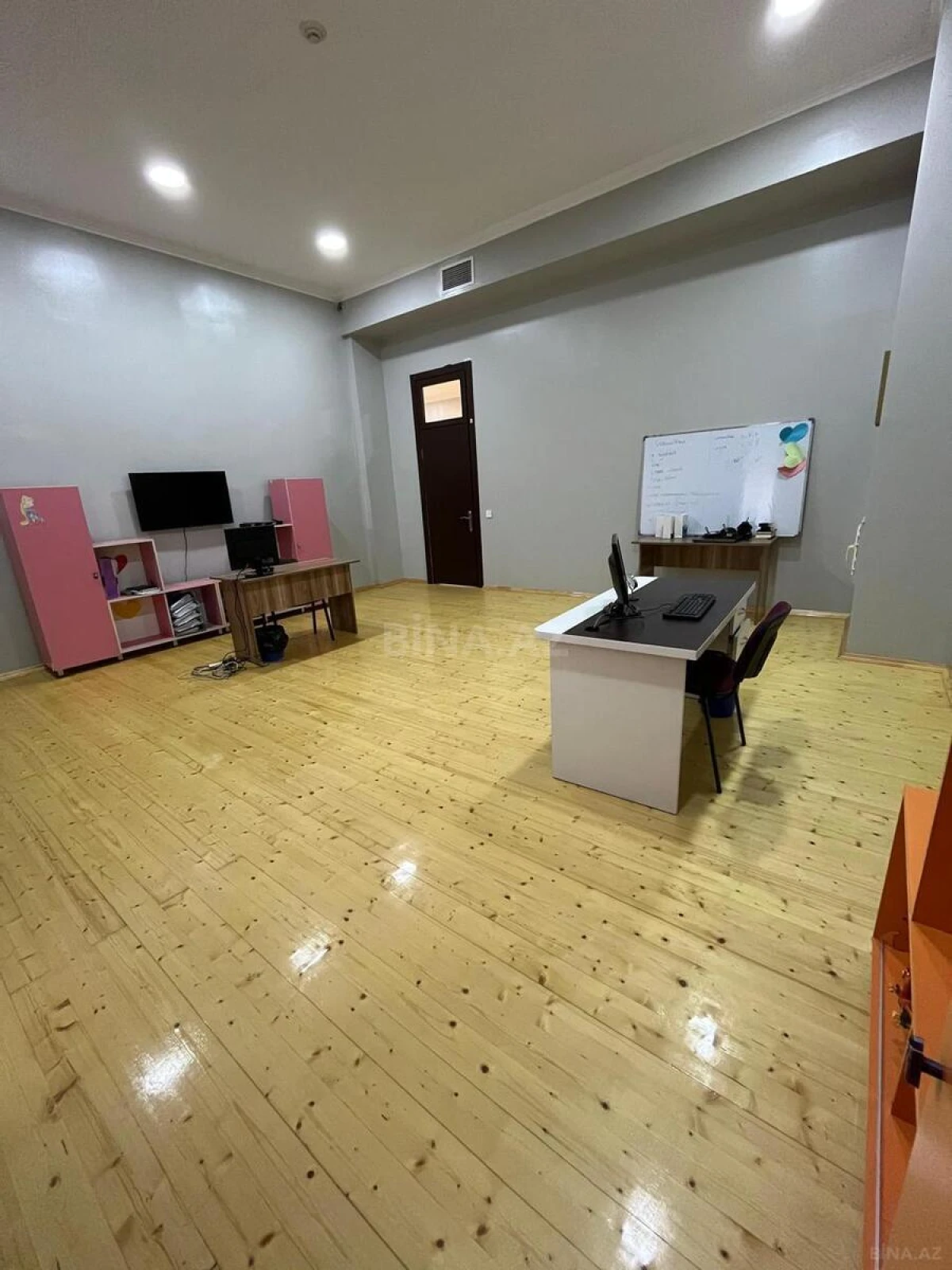 Kirayə verilir obyekt 500 m²