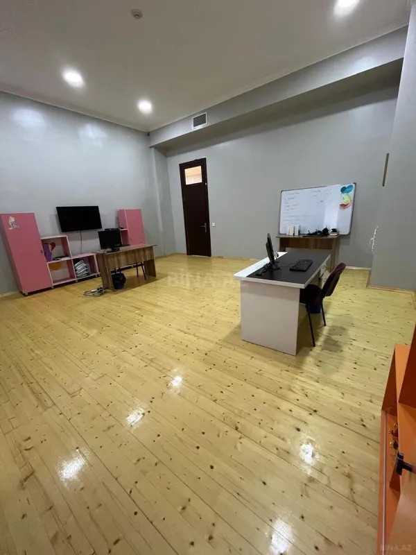 Kirayə verilir obyekt 500 m²