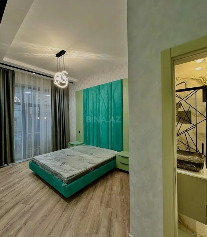 Kirayə verilir 4 otaqlı həyət evi 250 m²