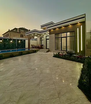 Kirayə verilir 4 otaqlı həyət evi 250 m²