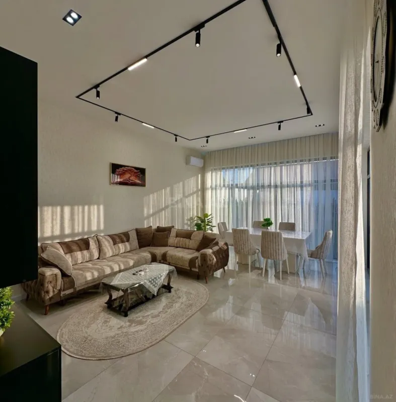 Kirayə verilir 4 otaqlı həyət evi 250 m²