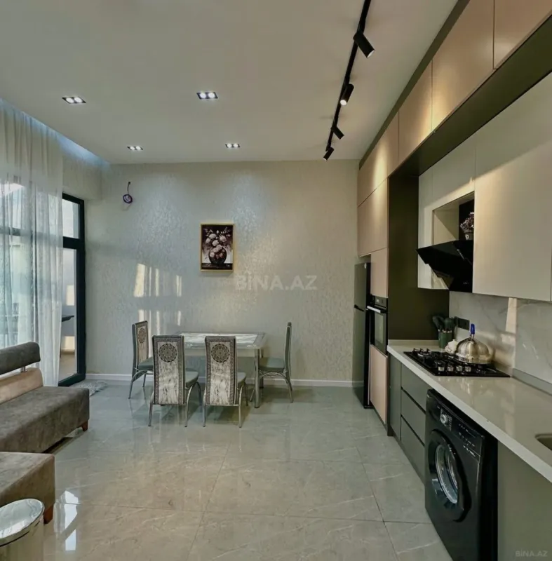 Kirayə verilir 4 otaqlı həyət evi 250 m²