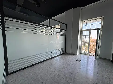 Satılır 4 otaqlı mənzil 120 m²