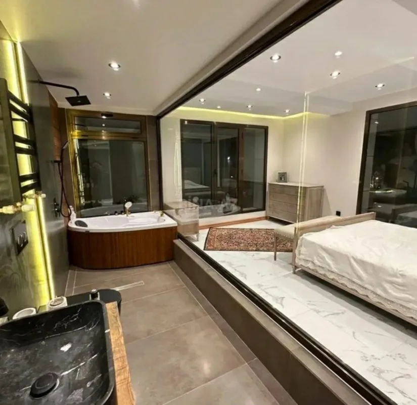 Kirayə verilir 4 otaqlı həyət evi 200 m²