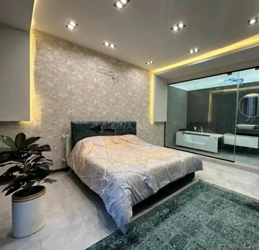 Kirayə verilir 4 otaqlı həyət evi 200 m²