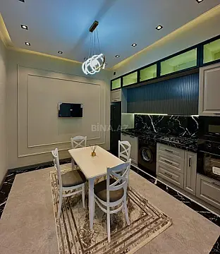 Kirayə verilir 4 otaqlı həyət evi 250 m²