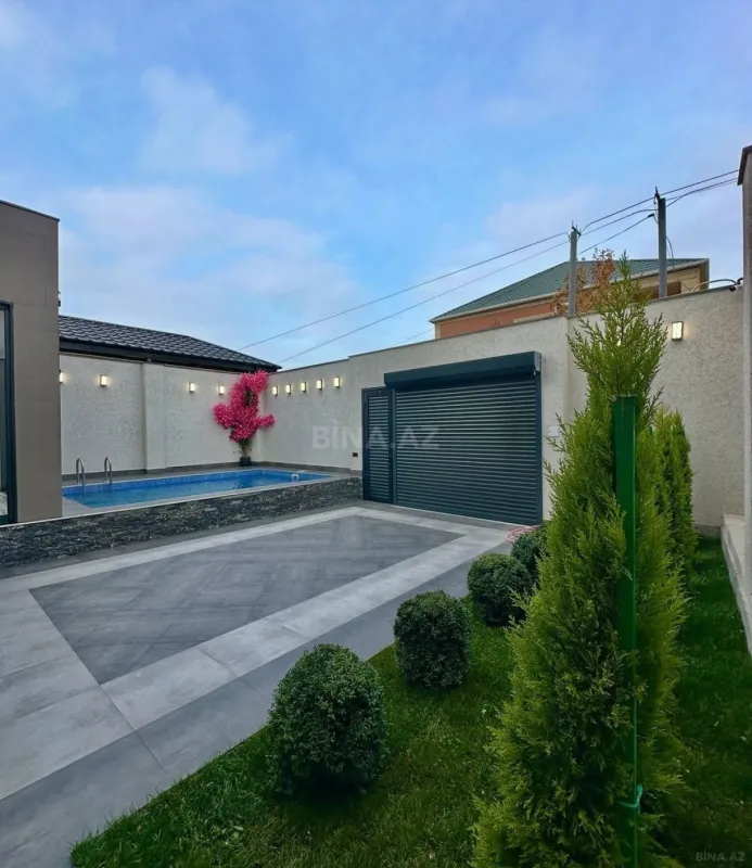 Kirayə verilir 4 otaqlı həyət evi 250 m²