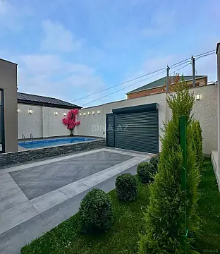 Kirayə verilir 4 otaqlı həyət evi 250 m²