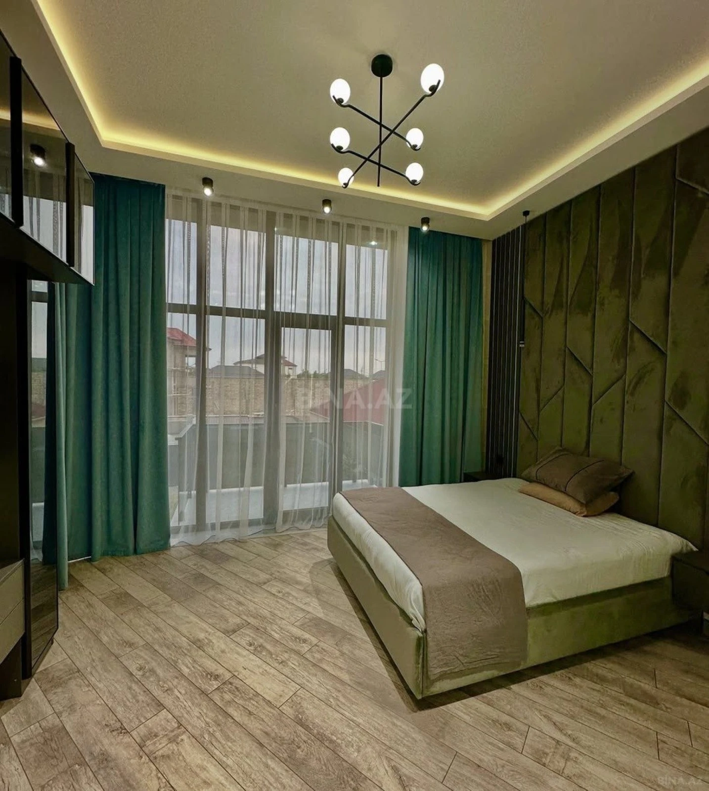 Kirayə verilir 5 otaqlı həyət evi 300 m²