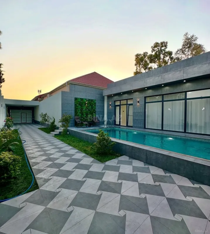 Kirayə verilir 4 otaqlı həyət evi 300 m²