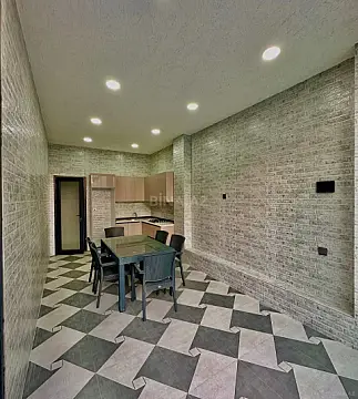 Kirayə verilir 4 otaqlı həyət evi 300 m²