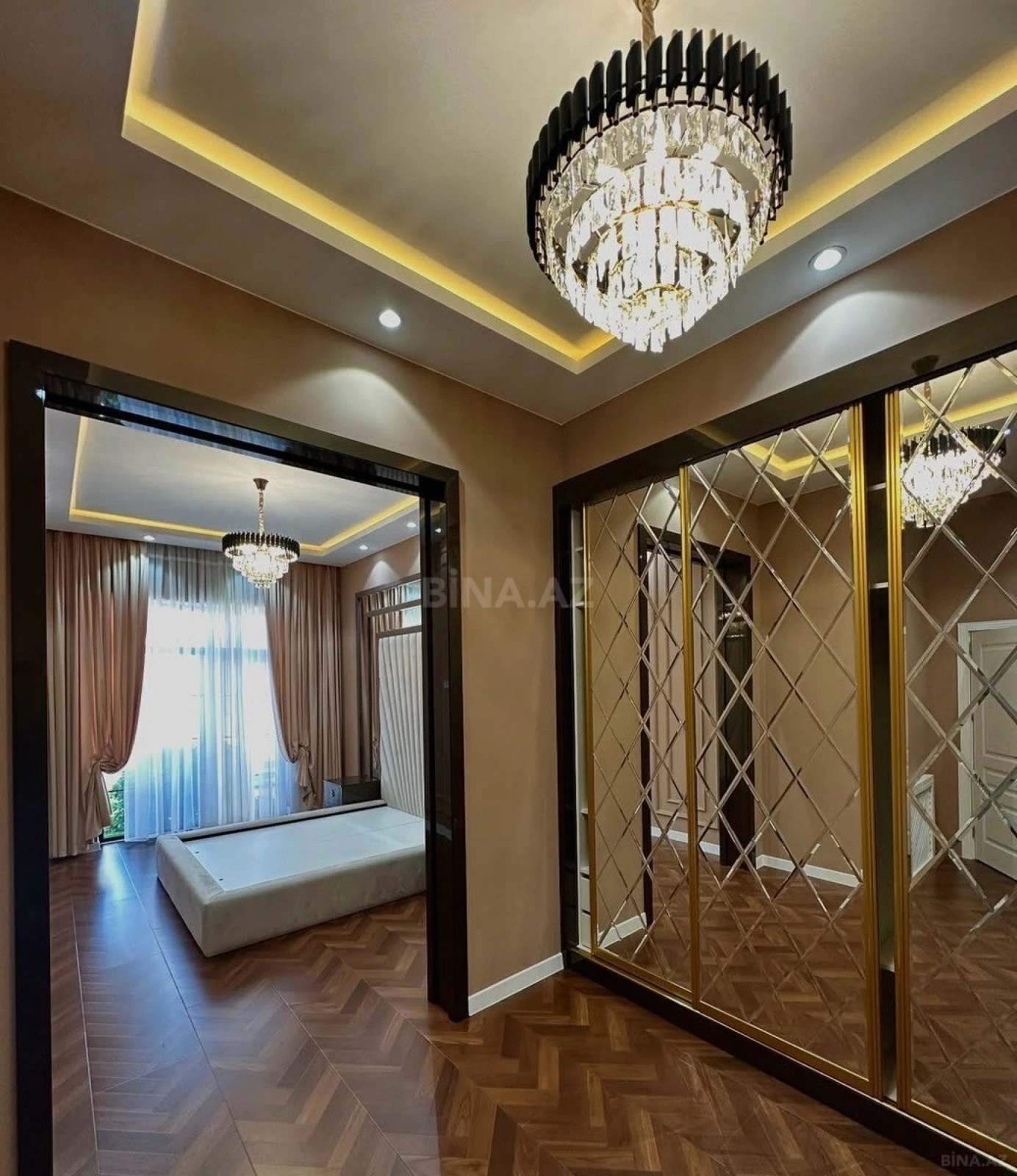 Kirayə verilir 4 otaqlı həyət evi 300 m²